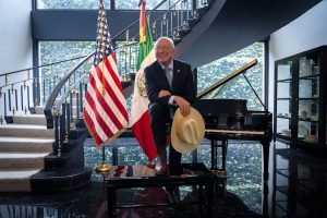 Elpais - Ken Salazar