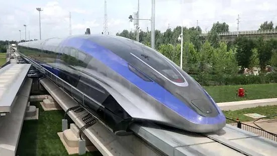 Tren Descubriendo china