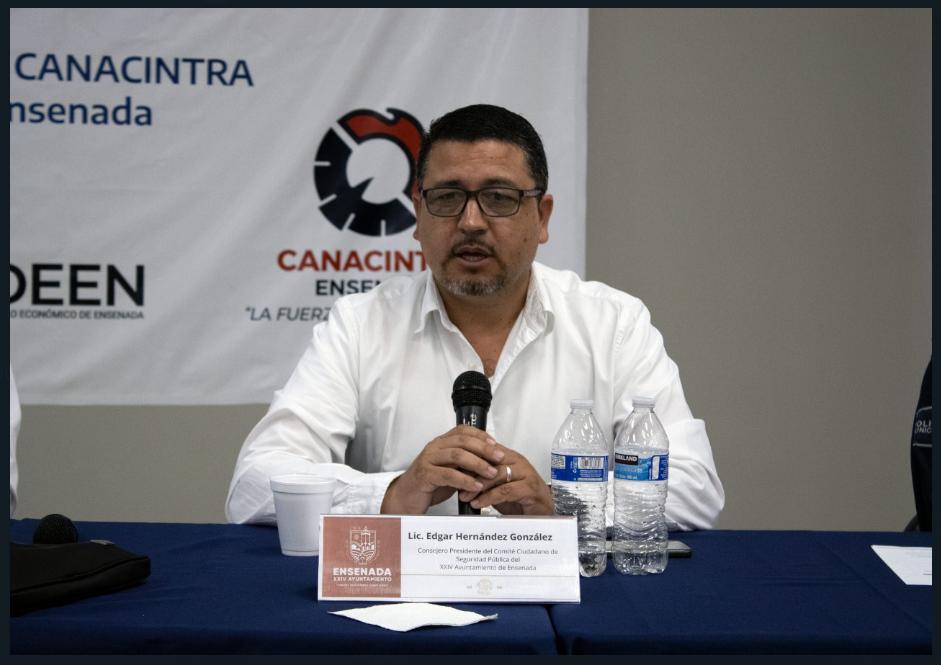 Lic Edgar Hernández González