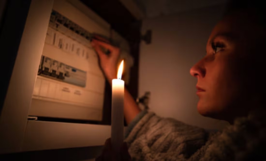 Electricidad velas - El imparcial