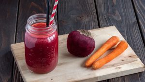 Jugo de betabel con zanahora - El Financiero