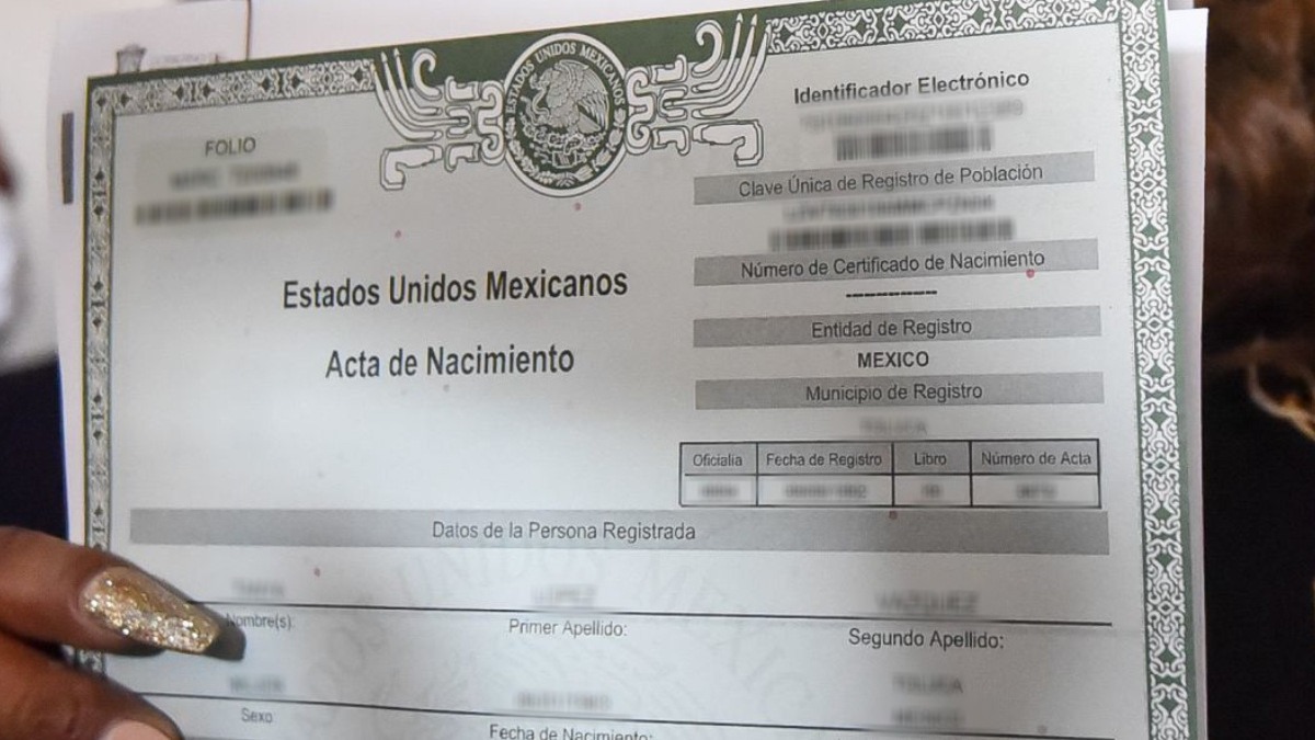 Acta de nacimiento - Unotv.com