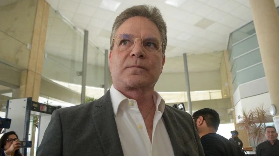 Arturo Castagné - Latinus
