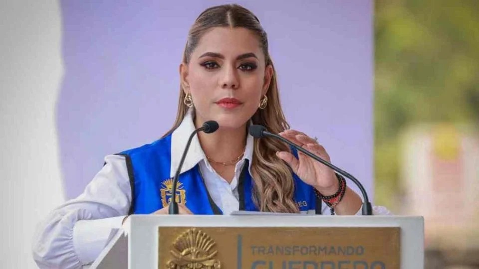 Evelin Salgado - Latinus.us