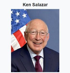 Ken Salazar - Foto de Wikipedia, la enciclopedia libre