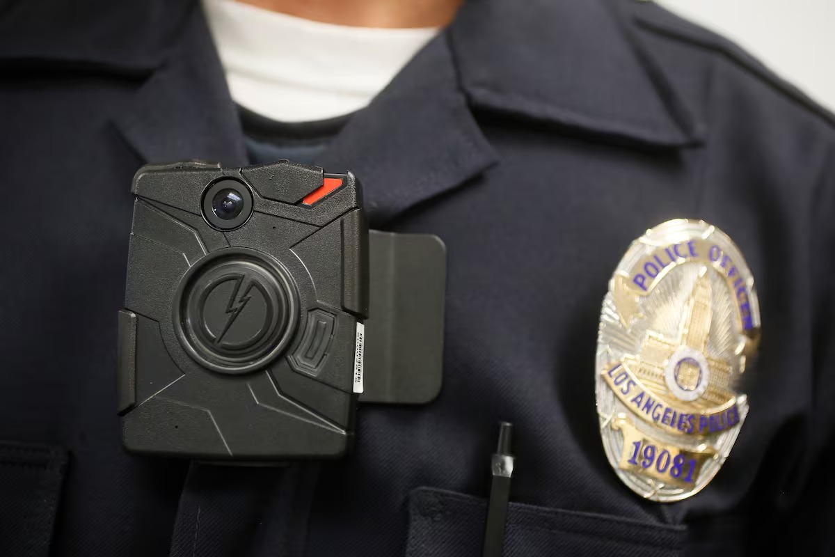 Agentes CEI - El País