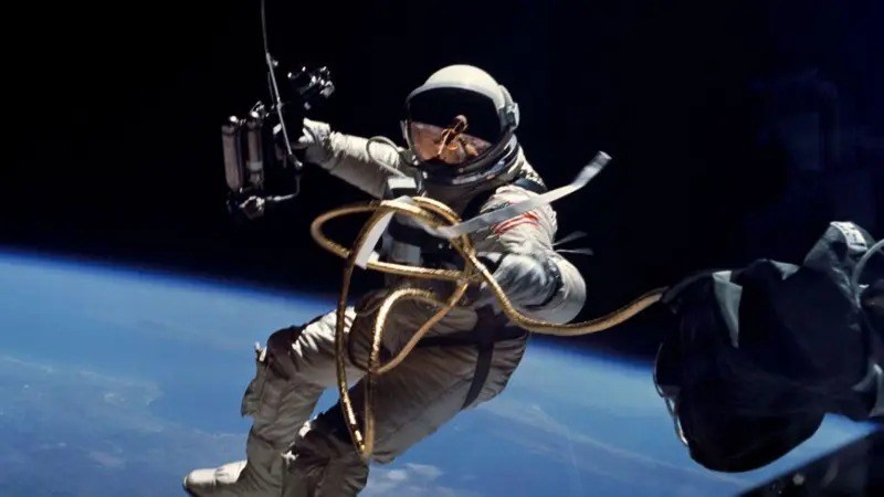 Astronautas - BBC