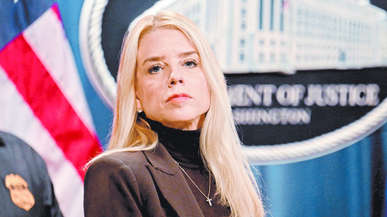Pam bondi el economista