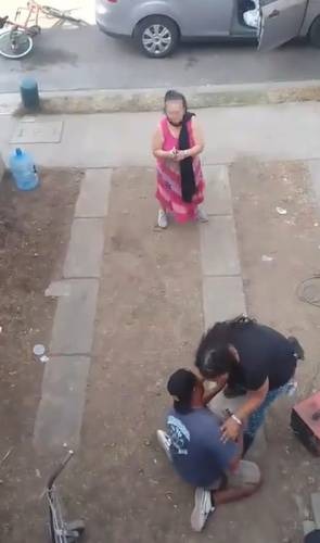 abuelita dispara La jornada