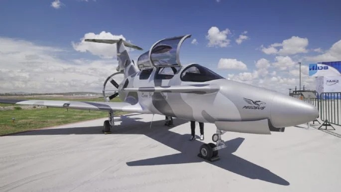Primer avion -