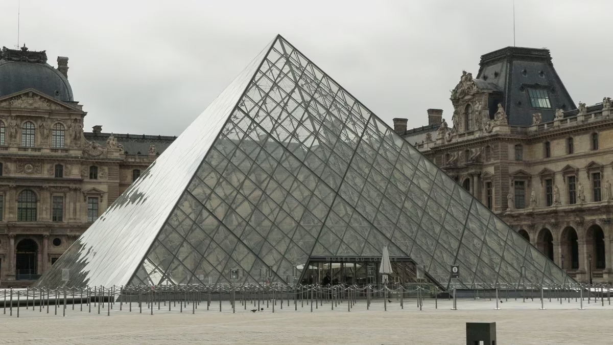 louvre el financiero