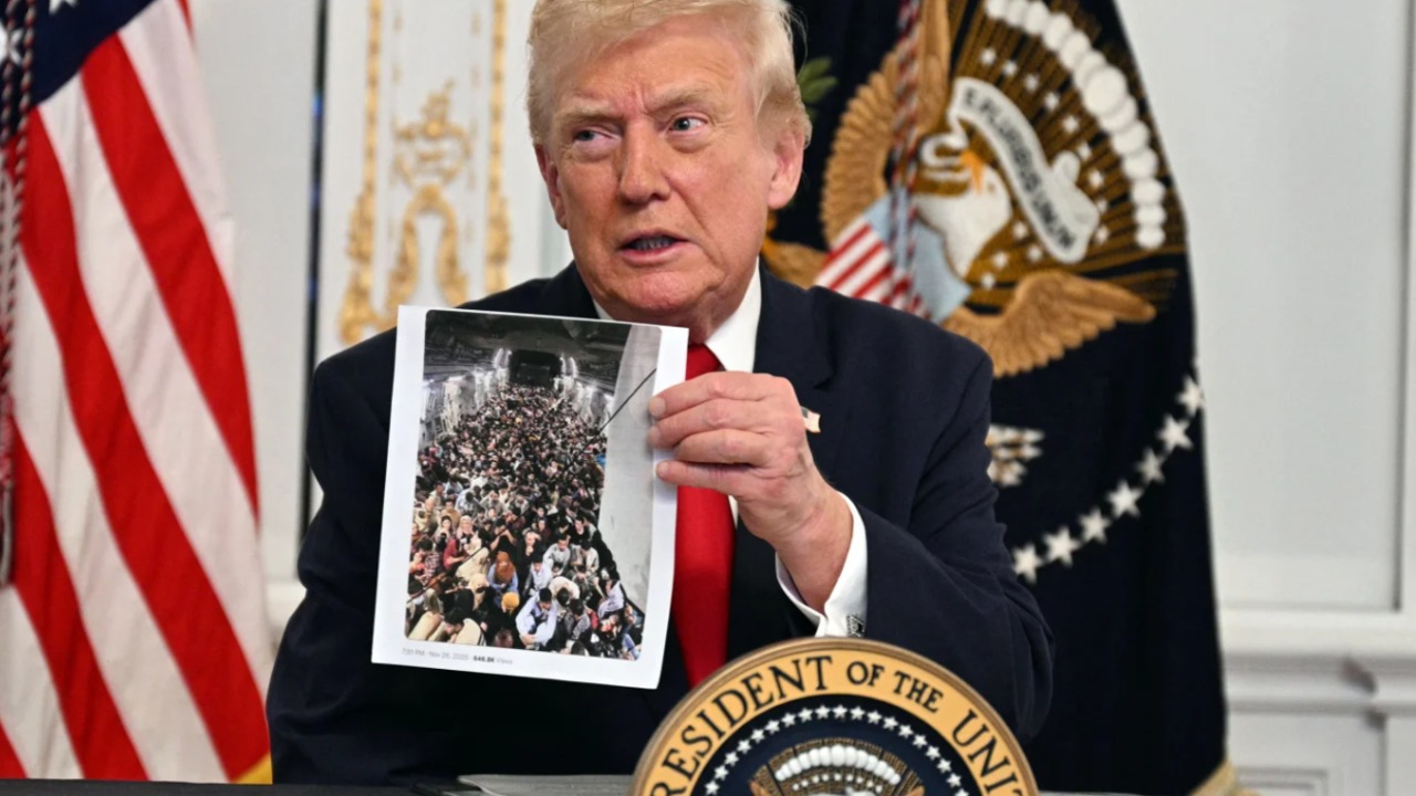 Donald Trump (2)